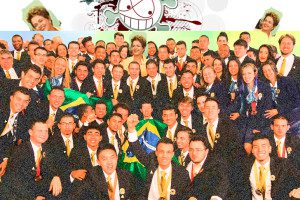 Hipocrisia: presidente Dilma Roussef sorridente ao lado dos jovens campeões brasileiros ao final do WordSkills, em 2 de setembro. Dias depois de posar para as fotos e selfies sorrindo, pede para cortar as verbas dos estudos que os conduziu ao primeiro lugar no evento. Ilustração: aloart