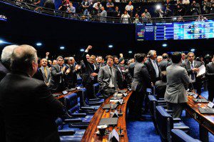 Plenário do Senado Federal ao final da votação da admissibilidade do processo de impeachment contra a presidente Dilma Roussef. Foto:  Jonas Pereira/Agência Senado
