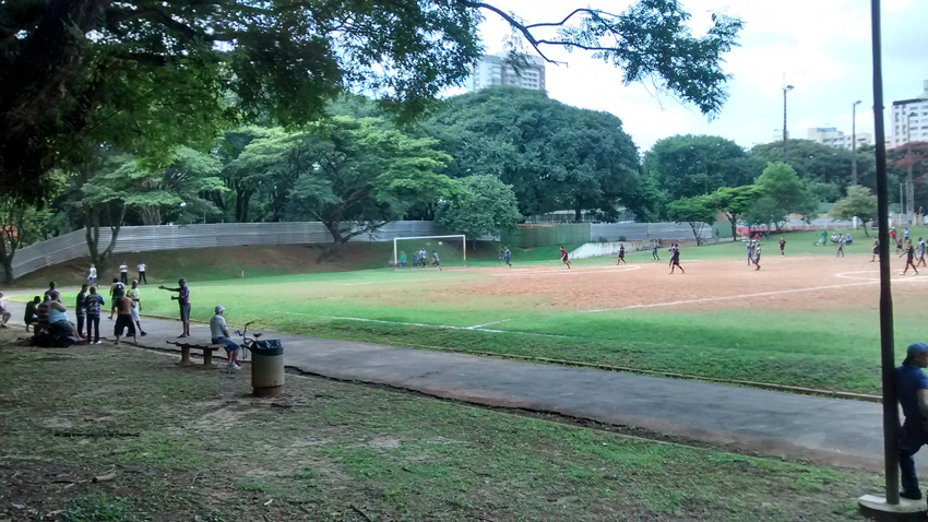 Prefeitura projeta parque no Campo de Marte e ignora centro esportivo no Tatuapé