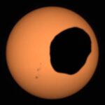 Rover Perseverance da Nasa captura eclipse solar em Marte, vídeo
