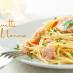 Espaguete com atum (Spaghetti al tonno) para dias quentes