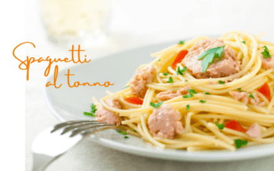 Espaguete com atum (Spaghetti al tonno) para dias quentes