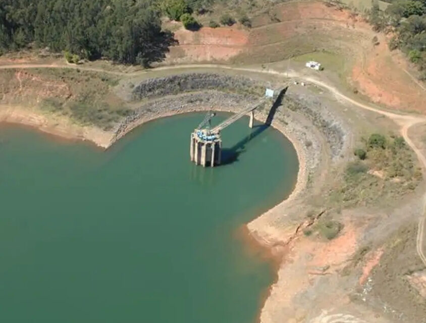 Sabesp reduz pressão de água e consegue economizar 4,9 bilhões de litros