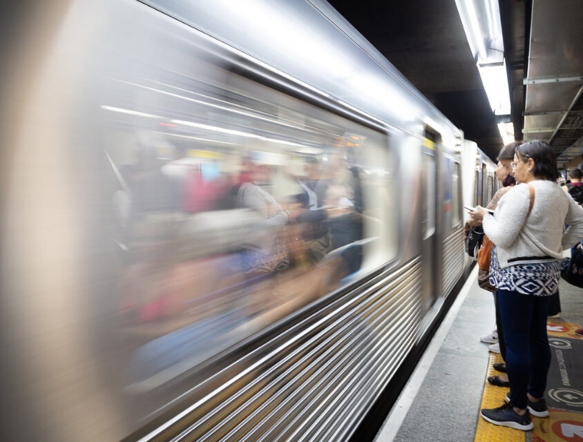 Metrô tem alterações na Linha 2-Verde no fim de semana entre Brigadeiro e Consolação