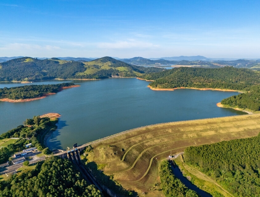 Após chuvas, mananciais de São Paulo apresentam leve recuperação, mas níveis seguem críticos