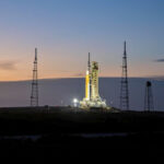 A NASA avança rumo ao teste de abastecimento de combustível da missão Artemis II, antes do lançamento