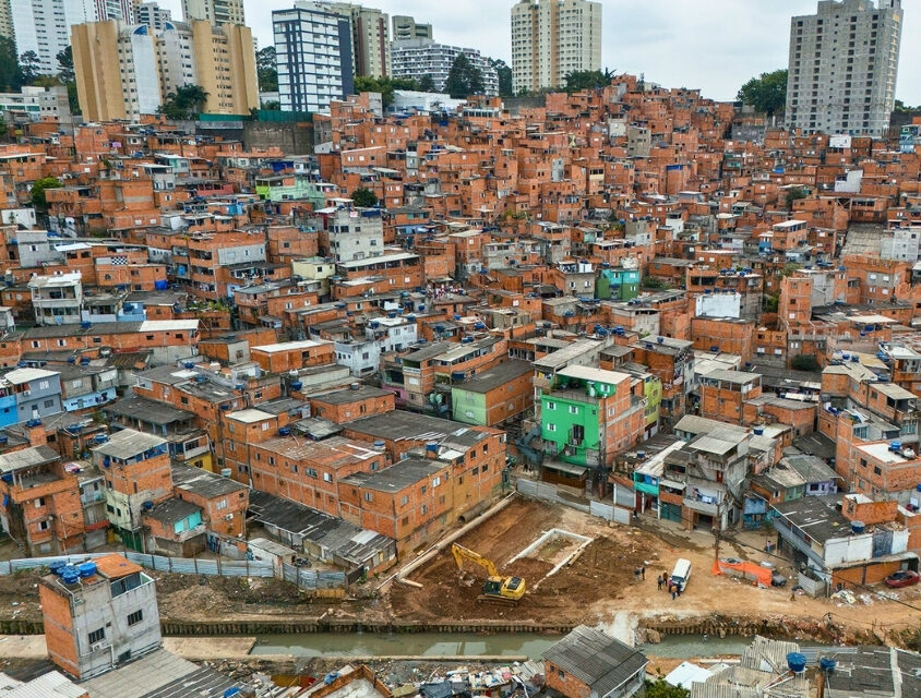 Polícia Civil realiza operação na capital paulista contra quadrilha envolvida em roubos a mansões no Morumbi
