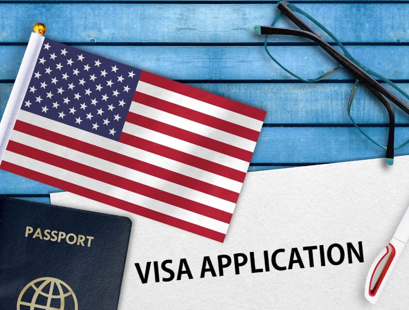 Vistos de turismo, estudo e trabalho seguem regulares para brasileiros nos Estados Unidos