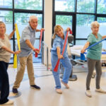 Avaliação física simples ajuda a prever perda de independência em pessoas idosas