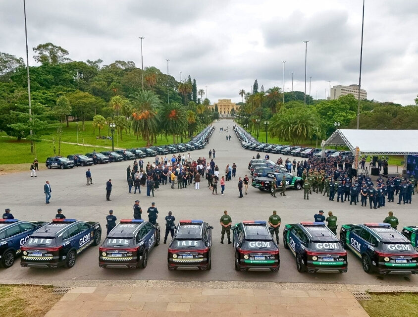 Prefeitura de São Paulo entrega 105 viaturas à GCM e reforça renovação da frota