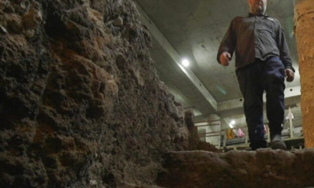 Arqueólogos descobrem mikveh do período do Segundo Templo sob o Muro das Lamentações em Jerusalém, assista