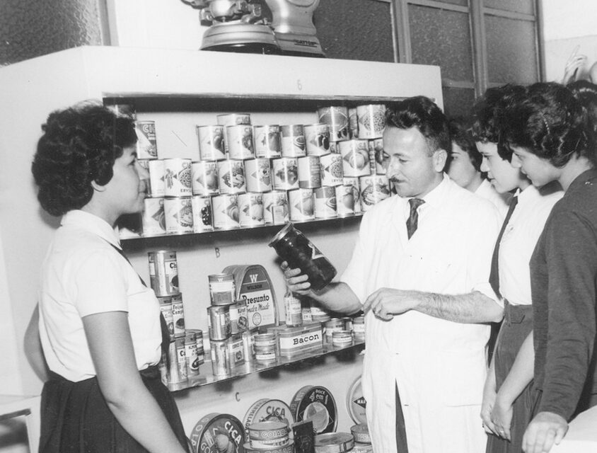 Exposição “Trabalhadores do Comércio” será inaugurada no Congresso em celebração aos 80 anos do Sesc e Senac