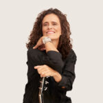 Zélia Duncan apresenta show gratuito da turnê #Bailão ZD no Sesc Itaquera neste domingo