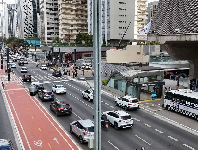 Roubos despencam mais de 58% na Avenida Paulista após reforço policial e uso de tecnologia, informa a Prefeitura
