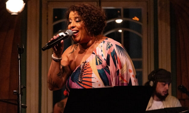 Saia Sambando leva oficina de canto e rodas de samba à Biblioteca Mário de Andrade