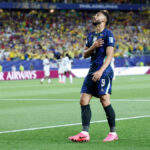Matheus Cunha celebra primeiros gols em Copas e exalta peso da camisa 9: “Privilégio, não um peso”