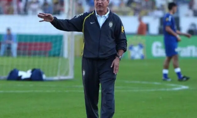 Ex-técnico Carlos Alberto Parreira é internado em UTI no Rio de Janeiro, assista