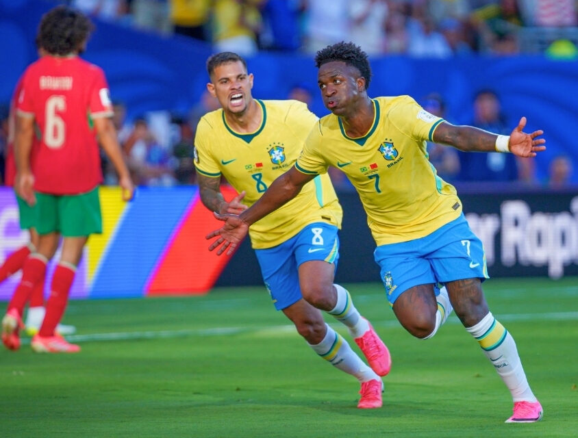 Milhões de técnicos querem ver Rayan e Endrick em campo