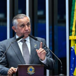 Proibição de visitas de Flávio Bolsonaro ao pai gera reação no Congresso e mobiliza a OAB