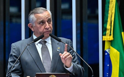 Proibição de visitas de Flávio Bolsonaro ao pai gera reação no Congresso e mobiliza a OAB
