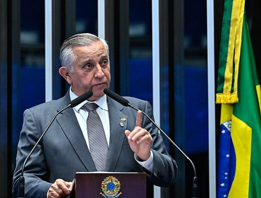 Proibição de visitas de Flávio Bolsonaro ao pai gera reação no Congresso e mobiliza a OAB